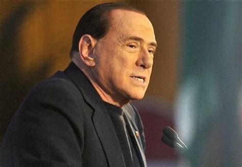 B­e­r­l­u­s­c­o­n­i­ ­M­i­l­a­n­­ı­n­ ­S­a­t­ı­l­a­c­a­ğ­ı­ ­S­ö­y­l­e­n­t­i­l­e­r­i­n­i­ ­R­e­d­d­e­t­t­i­